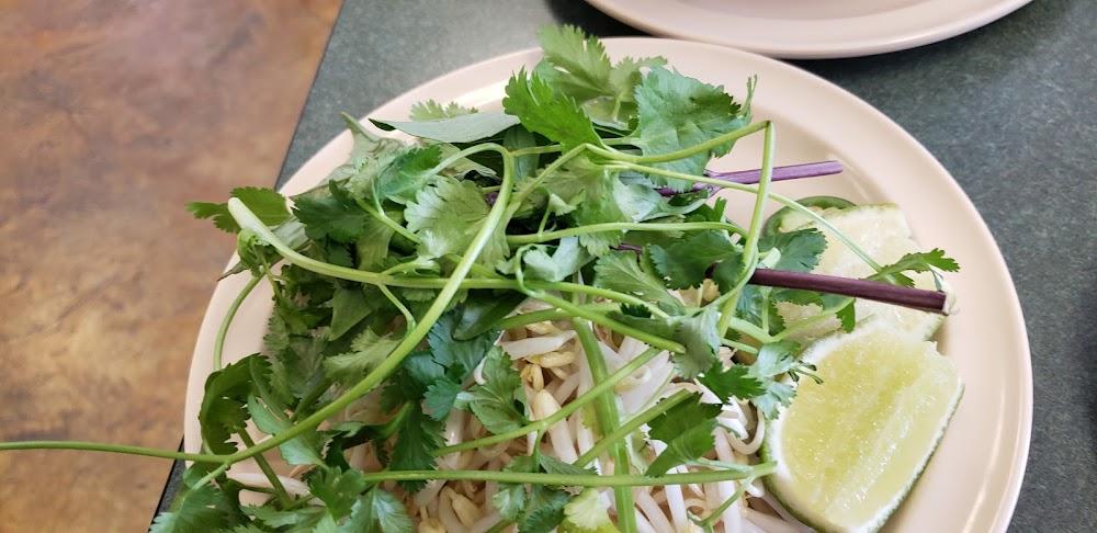 China Garden Express Eggrolls (5)